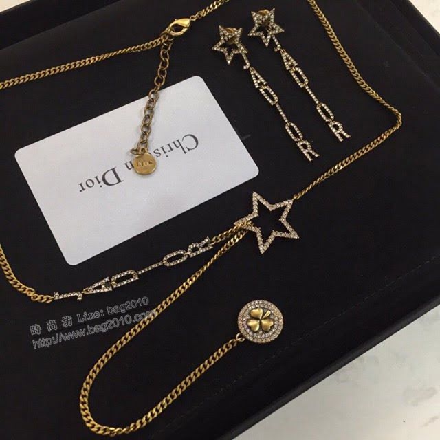 Dior飾品 迪奧經典熱銷款金色銀色星星蜜蜂項鏈  zgd1303
